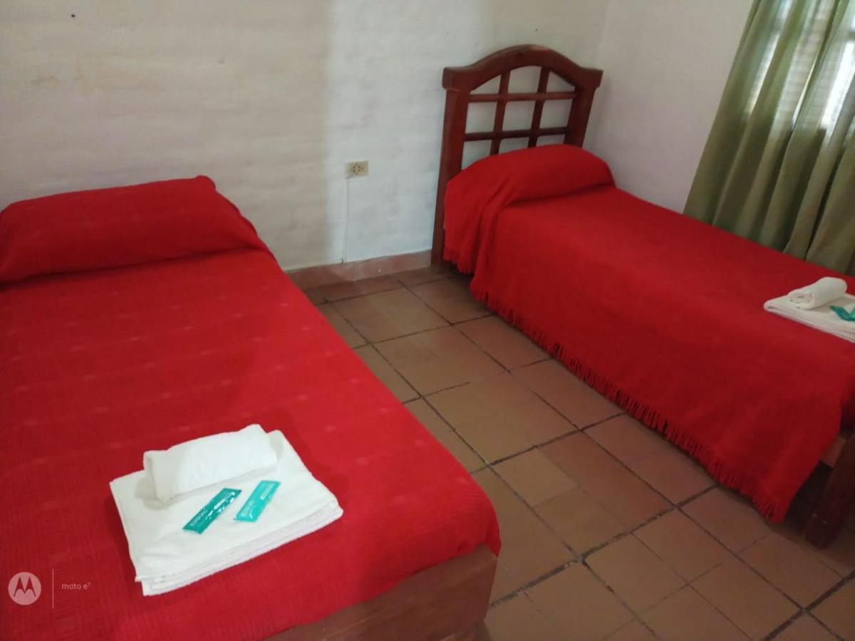 Hosteria La Farfalla Chos Malal Buitenkant foto