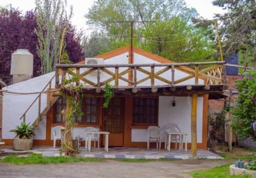 Hosteria La Farfalla Chos Malal Buitenkant foto