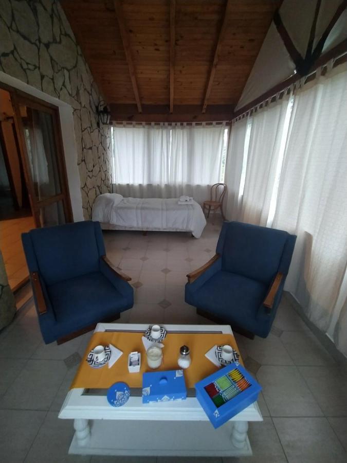 Hosteria La Farfalla Chos Malal Buitenkant foto